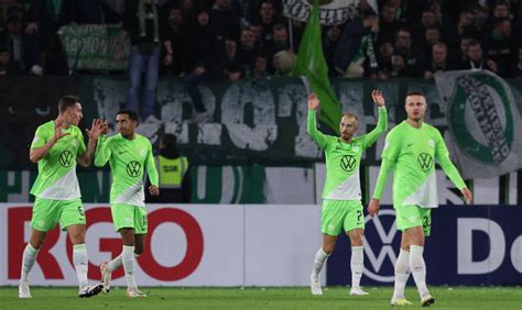 Leipzig’s German Cup title defense ends in 1-0 loss at Wolfsburg